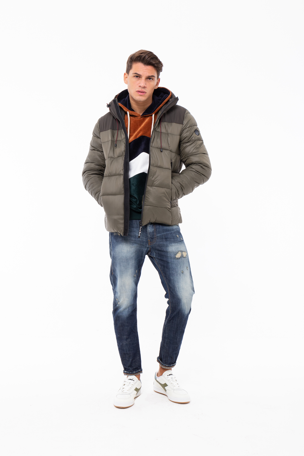 Giubbino con cappuccio soft shell