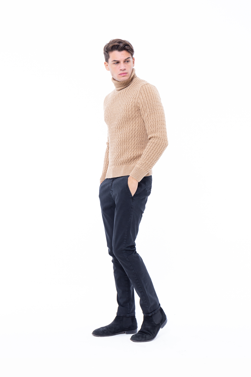 Maglione collo alto intrecciato mod.trit gr